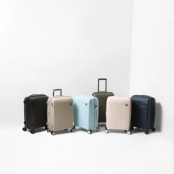 IT Luggage Spontaneous - Cabin (Blueberry) 23 IT Luggage Spontaneous - Cabin (Blueberry) -IT Luggage Sales 2 db31cd5b 0ba1 4efa 8e04 b0e811663c8f