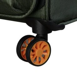 IT Luggage Lykke - Large (Rifle Green) -IT Luggage Sales 32607 HK12 2644E08RiflegreenSSWheel bf74c9ce 8596 4a94 9270 b5793b459f7f