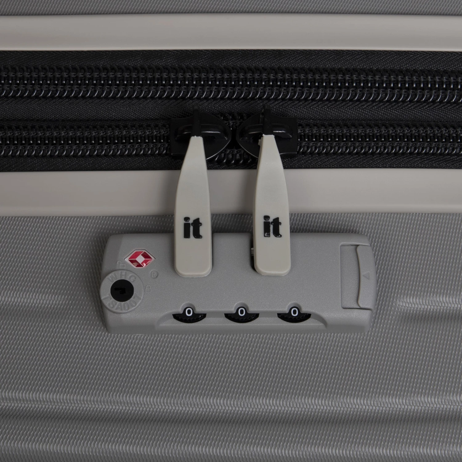 IT Luggage Eco-Protect - Cabin (Elephant Skin) 5 IT Luggage Eco-Protect - Cabin (Elephant Skin) - Image 3