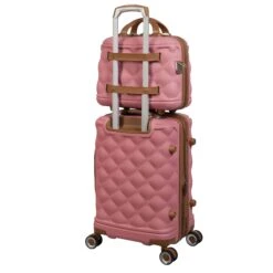 IT Luggage Indulging - Vanity Case (Flamingo Pink) -IT Luggage Sales 32964 UK16 3039 08 16 3039 15FlamingoPinkSSBackpanel18.5 13.7in 99eeecf7 2423 412f b8cf 92ec5770049e