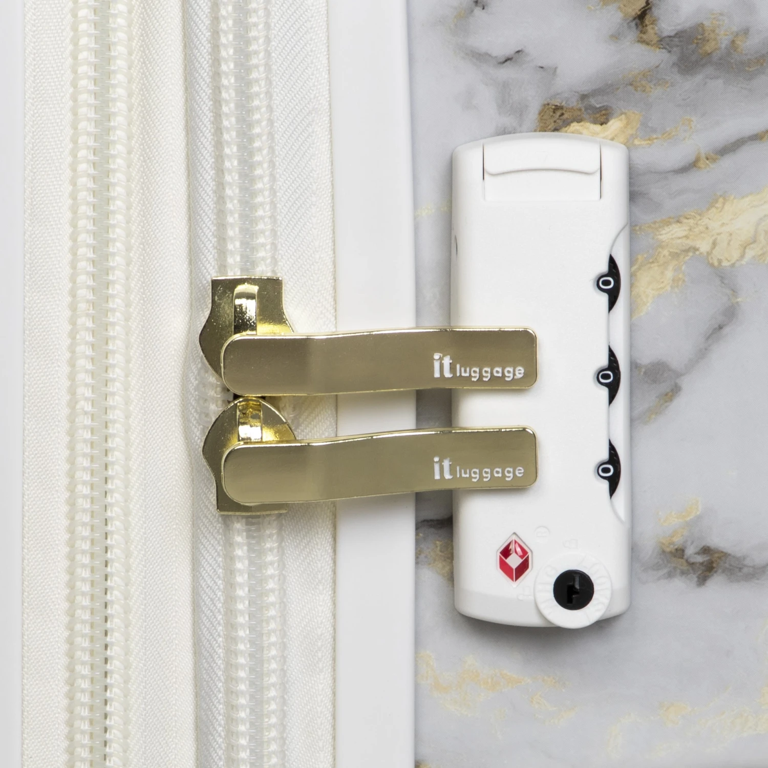 IT Luggage Sheen - Underseat (Gold Greyscale Marble) 8 IT Luggage Sheen - Underseat (Gold Greyscale Marble) - Image 6