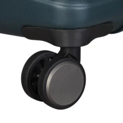 IT Luggage Fusional - 4pc Set (Mediterranean Green) -IT Luggage Sales 32987A UK16 2920 08MediterraneagreenS730SSWheel