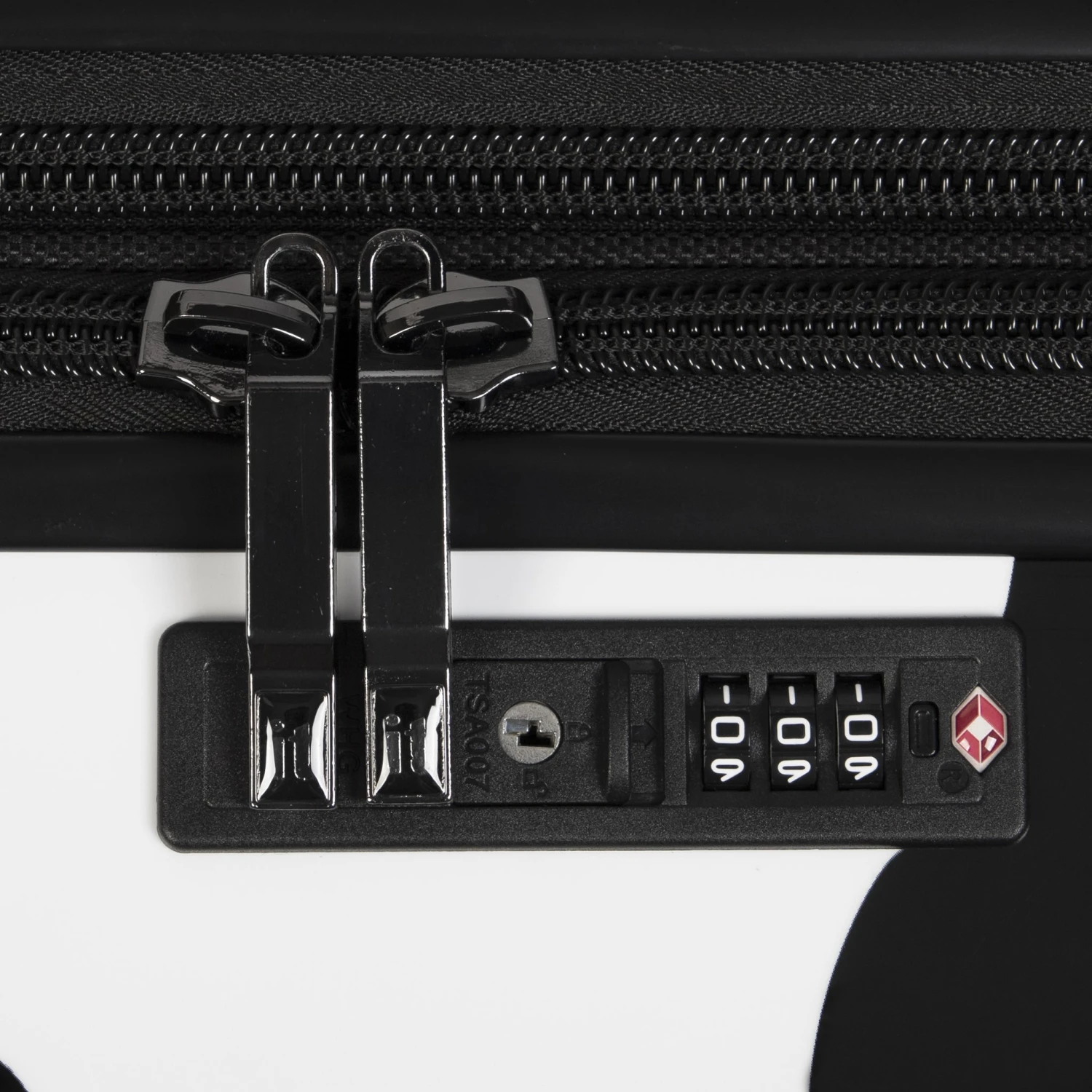 IT Luggage Indulging II - Cabin With Pocket (Moo Cow Print) 10 IT Luggage Indulging II - Cabin With Pocket (Moo Cow Print) - Image 9