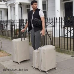 IT Luggage Spontaneous - Large (Feather Grey) -IT Luggage Sales 3 fc52d954 b43f 4692 a16f 45e6b20db906