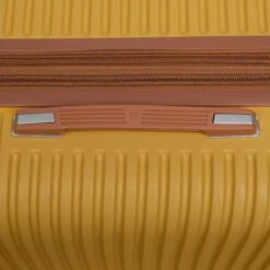 IT Luggage Replicating - 3pc Set (Honeycomb) -IT Luggage Sales 61586 US16 2632 08HoneycombSSHandle