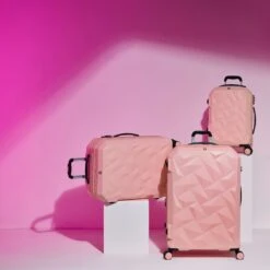 Ice Cap Plus - 3pc Set (Gossamer Pink) -IT Luggage Sales 6 e4104fdb bb35 47a4 9a0b 922ac8cd6e94