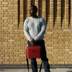 IT Luggage Momentous - Vanity Case (German Red) -IT Luggage Sales jessechvce